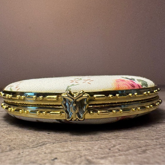 Floral Compact Mirror with Gold Butterfly Trim - Picture 3 of 4